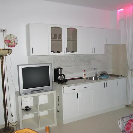 Apartment Park *