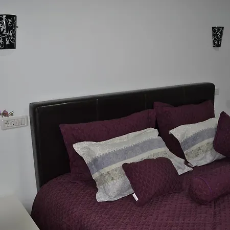 Park Apartment